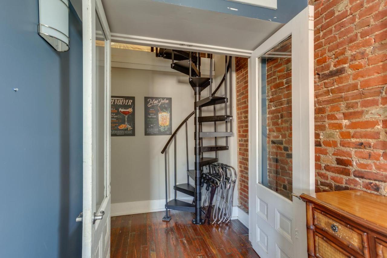 Kentucky Bourbon Loft About Downtown Apartment *